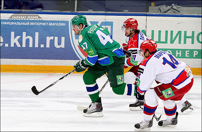 21.11.2010. КХЛ. Салават Юлаев - ЦСКА - 4:5 ПБ. Фото 02. 21.11.2010. КХЛ. Салават Юлаев - ЦСКА - 4:5 ПБ. Фото 02.