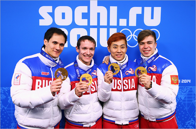 НА ХОККЕЙНОМ ЧЕМПИОНАТЕ МИРА ПО БИАТЛОНУ 20 ФЕВРАЛЯ 2020 ГОДА ИТОГОВЫЙ МЕДАЛЬНЫЙ ЗАЧЕТ ОЛИМПИЙСКИХ ИГР В ПЕКИНЕ