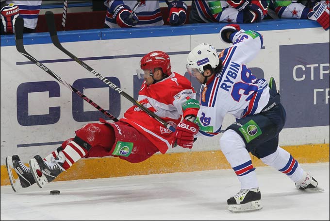30 ноября 2012 года. Москва. Регулярный чемпионат КХЛ. "Спартак" — СКА – 6:1 30 ноября 2012 года. Москва. Регулярный чемпионат КХЛ. "Спартак" — СКА – 6:1