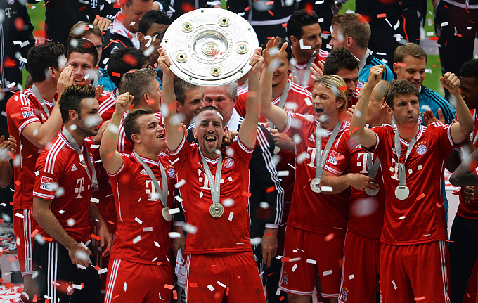 "Бавария" — чемпион Германии сезона — 2012/13 "Бавария" — чемпион Германии сезона — 2012/13
