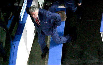 28 декабря 2011 года. СКА (Санкт-Петербург) — "Атлант" (Московская область) — 4:1 (2:0, 2:1, 0:0) 28 декабря 2011 года. СКА (Санкт-Петербург) — "Атлант" (Московская область) — 4:1 (2:0, 2:1, 0:0)