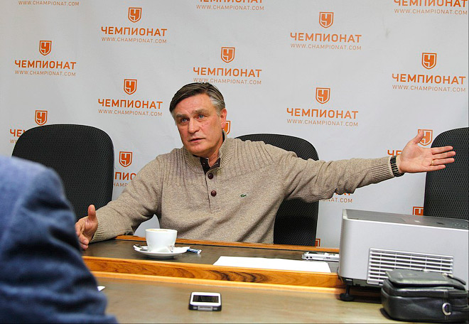 «Но ни в коем случае никто никого не «подсиживал». И Савичев с пониманием отнесся к произошедшему» «Но ни в коем случае никто никого не «подсиживал». И Савичев с пониманием отнесся к произошедшему»