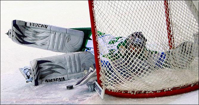 26.11.2010. КХЛ. Сибирь - Салават Юлаев - 0:3. Фото 02. 26.11.2010. КХЛ. Сибирь - Салават Юлаев - 0:3. Фото 02.