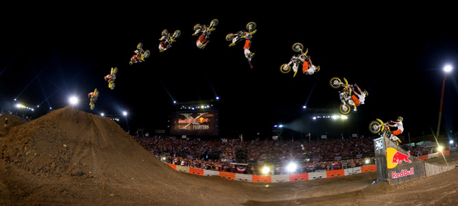 RED BULL X-FIGHTERS RED BULL X-FIGHTERS