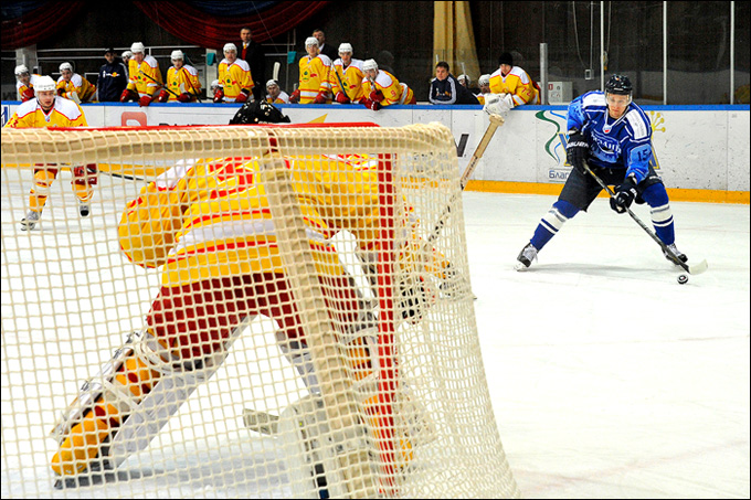 22 ноября 2013 года. Рязань. Регулярный чемпионат ВХЛ. ХК "Рязань" — ХК "Липецк" — 1:3 22 ноября 2013 года. Рязань. Регулярный чемпионат ВХЛ. ХК "Рязань" — ХК "Липецк" — 1:3