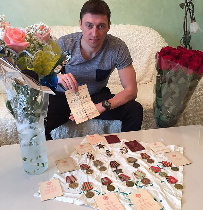 Александр Легков и награды прадеда Константина Александр Легков и награды прадеда Константина