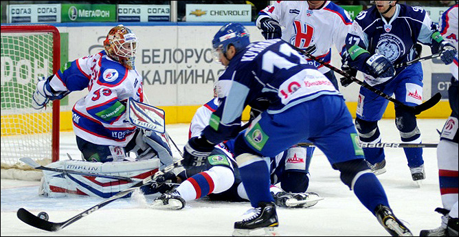 30.11.2010. КХЛ. Динамо Мн - Сибирь - 2:3. Фото 04. 30.11.2010. КХЛ. Динамо Мн - Сибирь - 2:3. Фото 04.