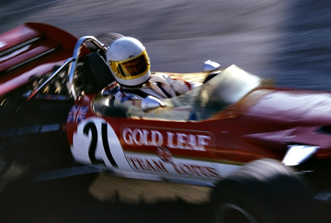 Lotus 49 первым получил новый "Косуорт" DFV Lotus 49 первым получил новый "Косуорт" DFV