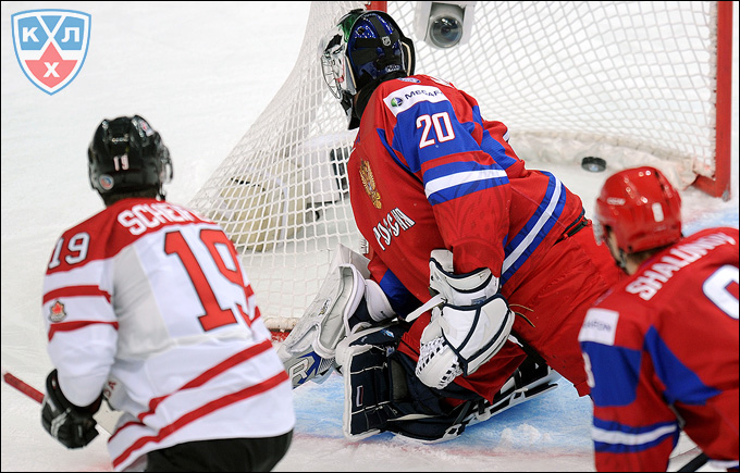 31 декабря 2012 года. Уфа. Молодежный чемпионат мира. Групповой турнир. Россия — Канада — 1:4 31 декабря 2012 года. Уфа. Молодежный чемпионат мира. Групповой турнир. Россия — Канада — 1:4