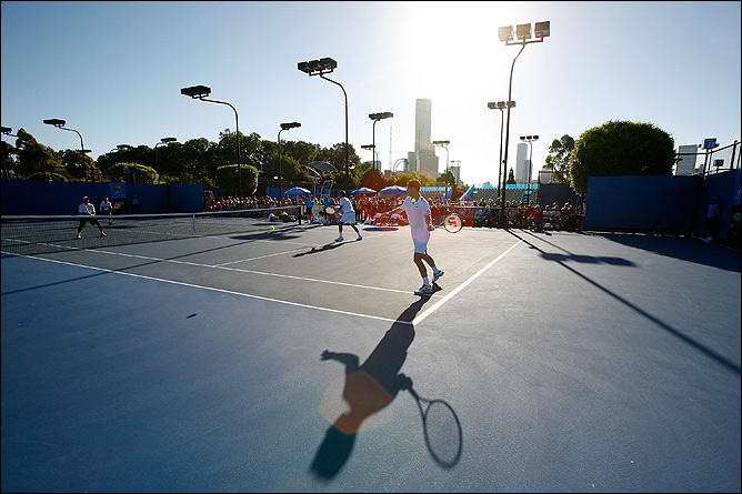 На старте Australian Open теннисистам мешала жара На старте Australian Open теннисистам мешала жара