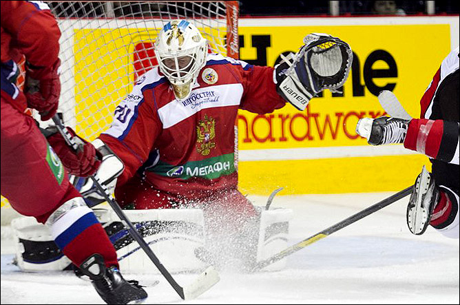 11 ноября 2011 года. Оттава. Subway Super Series. Канада (OHL) — Россия (U-20) — 10:7 11 ноября 2011 года. Оттава. Subway Super Series. Канада (OHL) — Россия (U-20) — 10:7