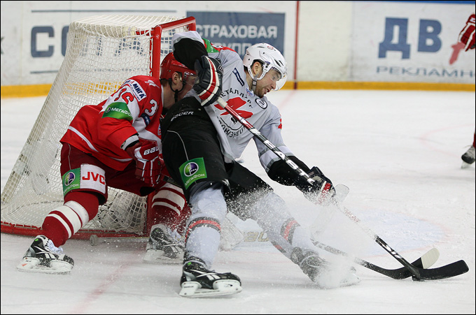 18 января 2012 года. Сокольники. Регулярный чемпионат КХЛ. "Спартак" — "Металлург" (Новокузнецк) — 3:1 18 января 2012 года. Сокольники. Регулярный чемпионат КХЛ. "Спартак" — "Металлург" (Новокузнецк) — 3:1