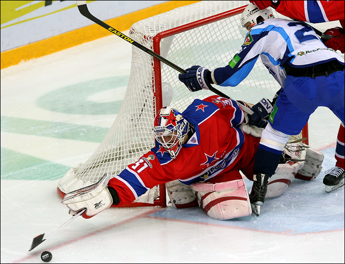 24 января 2013 года. Москва. Регулярный чемпионат КХЛ. ЦСКА — "Динамо" Мн — 2:1 24 января 2013 года. Москва. Регулярный чемпионат КХЛ. ЦСКА — "Динамо" Мн — 2:1