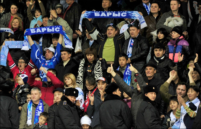 Болельщики ХК "Барыс" Болельщики ХК "Барыс"