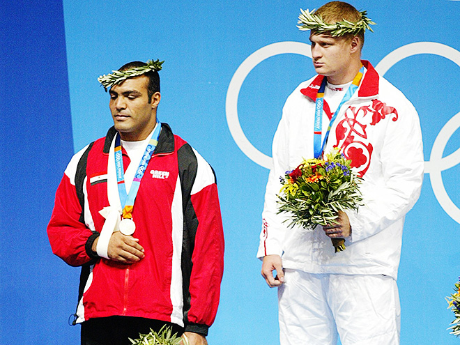 Поветкин — олимпийский чемпион 2004 года Поветкин — олимпийский чемпион 2004 года