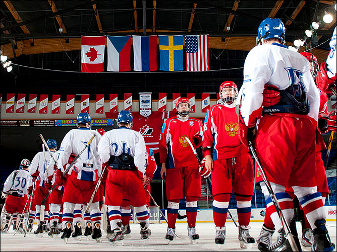 12 ноября 2011. Лэнгли. Кубок Вызова. Россия U-18 — Чехия U-18 — 3:2 12 ноября 2011. Лэнгли. Кубок Вызова. Россия U-18 — Чехия U-18 — 3:2