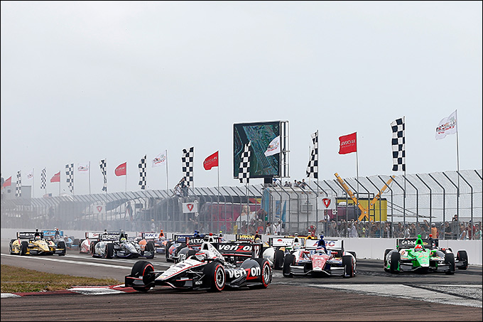 Первая гонка сезона IndyCar в Сент-Питерсберге Первая гонка сезона IndyCar в Сент-Питерсберге