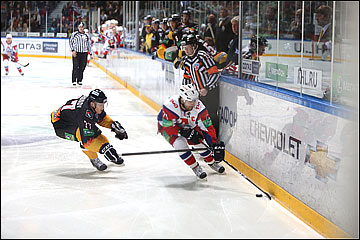 28 сентября 2012 года. Череповец. Регулярный чемпионат КХЛ. "Северсталь" — "Локомотив" — 0:1 28 сентября 2012 года. Череповец. Регулярный чемпионат КХЛ. "Северсталь" — "Локомотив" — 0:1