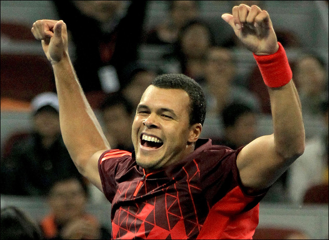 Француз Жо-Вилфрид Цонга набрал ход к чемпионату ATP Француз Жо-Вилфрид Цонга набрал ход к чемпионату ATP