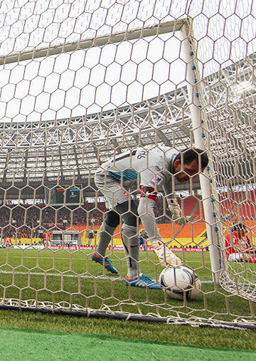 25 ноября 2012. Спартак – Динамо – 1:5. Андрей Дикань достал из своей сетки пять мячей 25 ноября 2012. Спартак – Динамо – 1:5. Андрей Дикань достал из своей сетки пять мячей