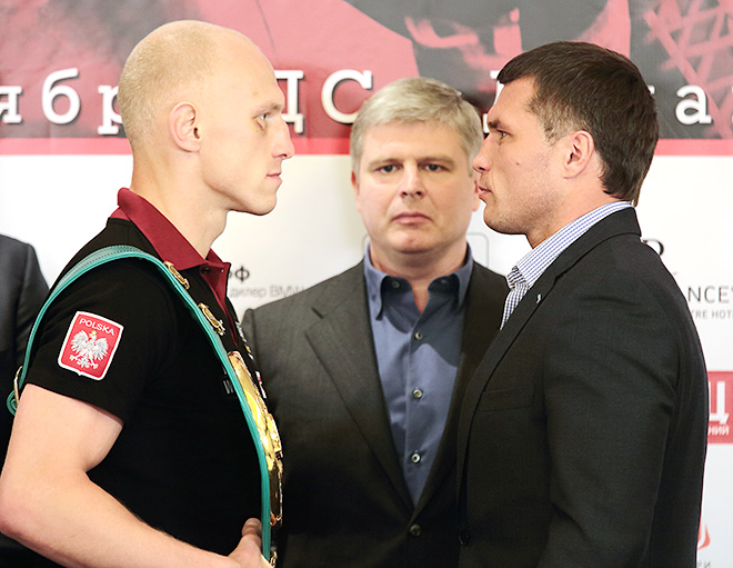 Чемпион WBC в первом тяжёлом весе Кшиштоф Влодарчик и претендент на титул WBC Григорий Дрозд Чемпион WBC в первом тяжёлом весе Кшиштоф Влодарчик и претендент на титул WBC Григорий Дрозд