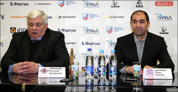 6 декабря 2012 года. Челябинск. Регулярный чемпионат ВХЛ. "Челмет" — "Казцинк-Торпедо" — 2:5. Послематчевая пресс-конференция тренеров 6 декабря 2012 года. Челябинск. Регулярный чемпионат ВХЛ. "Челмет" — "Казцинк-Торпедо" — 2:5. Послематчевая пресс-конференция тренеров