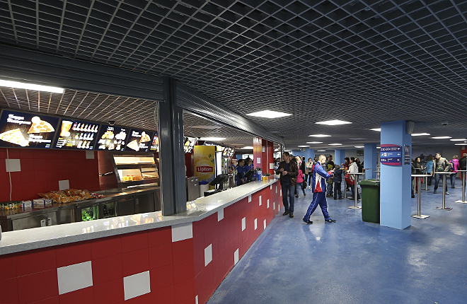 Данное фото не с этого матча.Сами не сфотографировали .