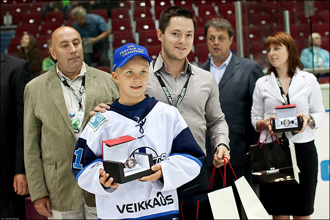 "Bauer Tretyak Russia Invite" "Bauer Tretyak Russia Invite"