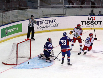 12 апреля 2012 года. Санкт-Петербург. "Большой приз Санкт-Петербурга". Россия (мол) — Словакия (мол) — 2:4 12 апреля 2012 года. Санкт-Петербург. "Большой приз Санкт-Петербурга". Россия (мол) — Словакия (мол) — 2:4