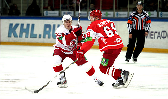 16 ноября 2011 года. Сокольники. Регулярный чемпионат КХЛ. "Спартак" — "Витязь" — 2:3 16 ноября 2011 года. Сокольники. Регулярный чемпионат КХЛ. "Спартак" — "Витязь" — 2:3