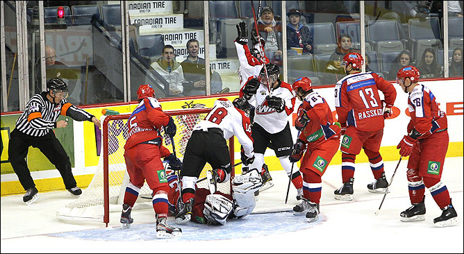18 ноября 2011 года. Мус-Джоу. Subway Super Series-2011. 6-й матч. Россия (U-20) — Канада (WHL) — 7:5 18 ноября 2011 года. Мус-Джоу. Subway Super Series-2011. 6-й матч. Россия (U-20) — Канада (WHL) — 7:5