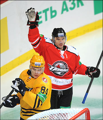 18 января 2013 года. Донецк. Регулярный чемпионат КХЛ. "Донбасс" — "Атлант" — 3:0 18 января 2013 года. Донецк. Регулярный чемпионат КХЛ. "Донбасс" — "Атлант" — 3:0