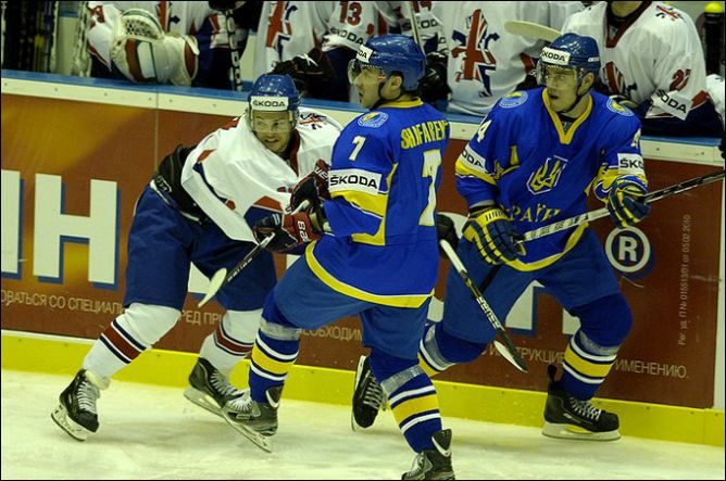 Украина – Великобритания – 3:5 (1:0, 2:3, 0:2) Украина – Великобритания – 3:5 (1:0, 2:3, 0:2)