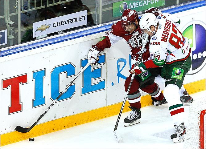 7 декабря 2011 года. Рига. Регулярный чемпионат КХЛ. "Динамо" (Рига) – "Ак Барс" — 1:3 7 декабря 2011 года. Рига. Регулярный чемпионат КХЛ. "Динамо" (Рига) – "Ак Барс" — 1:3