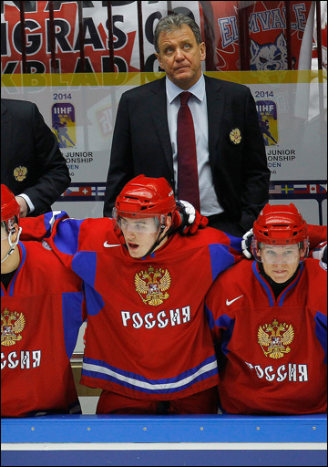"… сборная России под руководством Варнакова в очередной раз осталась без финала..." "… сборная России под руководством Варнакова в очередной раз осталась без финала..."