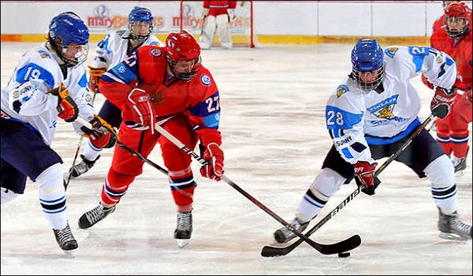 21 апреля 2011 года. Криммитшау. Чемпионат мира U-18. 1/4 финала. Россия – Финляндия – 5:2. 21 апреля 2011 года. Криммитшау. Чемпионат мира U-18. 1/4 финала. Россия – Финляндия – 5:2.