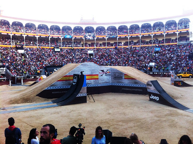Red Bull X-Fighters в Мадриде Red Bull X-Fighters в Мадриде