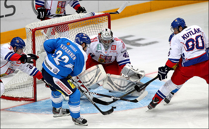 17 декабря 2011 года. Москва. Мегаспорт. Кубок Первого канала. Чехия – Финляндия – 5:1 17 декабря 2011 года. Москва. Мегаспорт. Кубок Первого канала. Чехия – Финляндия – 5:1