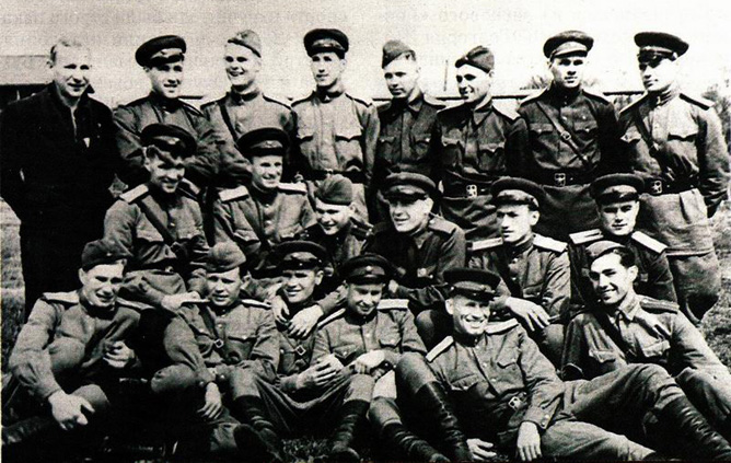 "Команда лейтенантов". 1943 год "Команда лейтенантов". 1943 год