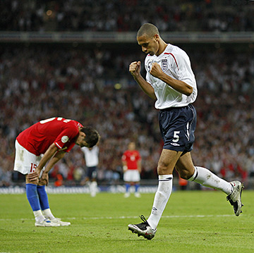 12.09.2007. Англия — Россия — 3:0 12.09.2007. Англия — Россия — 3:0