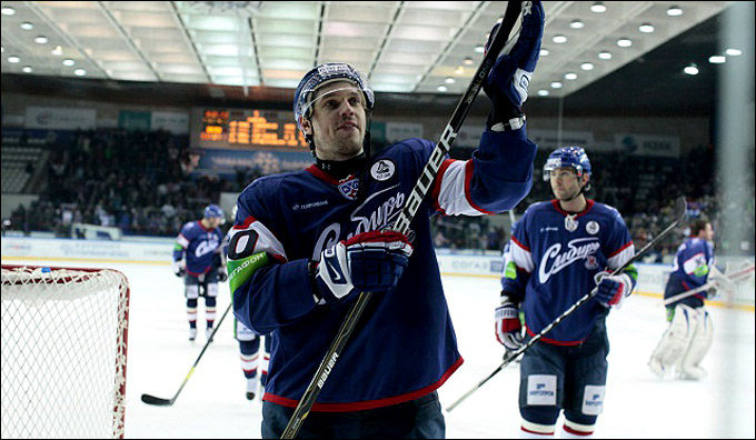 8 января 2012 года. Новосибирск. Регулярный чемпионат КХЛ. "Сибирь" — "Динамо" (Минск) — 5:2 8 января 2012 года. Новосибирск. Регулярный чемпионат КХЛ. "Сибирь" — "Динамо" (Минск) — 5:2