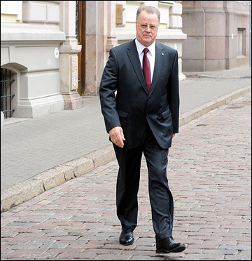 Гунтис Улманис Гунтис Улманис