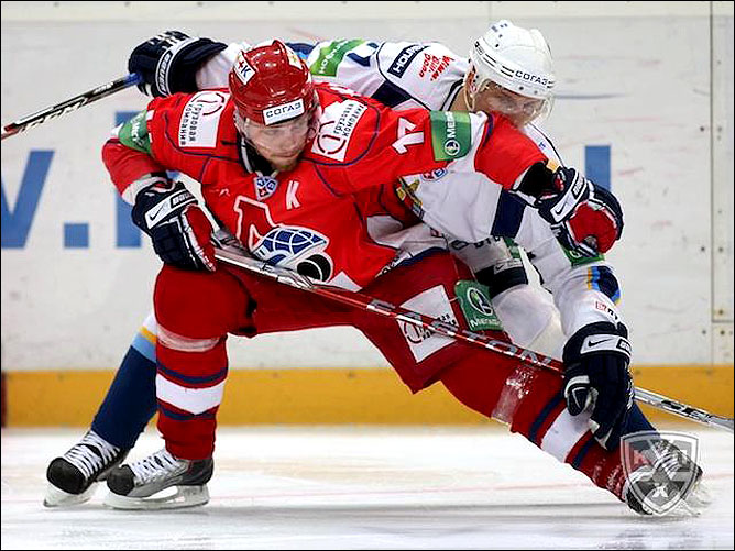 04.04.2010. КХЛ. Плей-офф. 1/2 финала. Локомотив - ХК МВД - 4:6. Фото 02. 04.04.2010. КХЛ. Плей-офф. 1/2 финала. Локомотив - ХК МВД - 4:6. Фото 02.