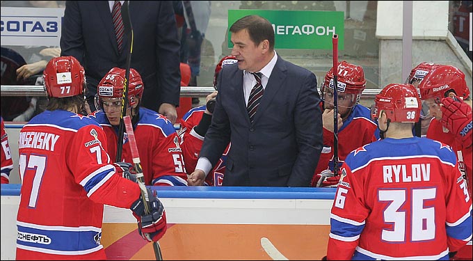 7 декабря 2012 года. Москва. Регулярный чемпионат КХЛ. ЦСКА — "Динамо" М – 4:6 7 декабря 2012 года. Москва. Регулярный чемпионат КХЛ. ЦСКА — "Динамо" М – 4:6