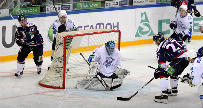 10 октября 2012 года. Нижний Новгород. Регулярный чемпионат КХЛ. "Торпедо" — "Барыс" — 5:4 10 октября 2012 года. Нижний Новгород. Регулярный чемпионат КХЛ. "Торпедо" — "Барыс" — 5:4