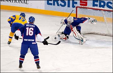 18 апреля 2012 года. Любляна. Чемпионат мира, дивизион I. Украина — Великобритания — 3:4 18 апреля 2012 года. Любляна. Чемпионат мира, дивизион I. Украина — Великобритания — 3:4