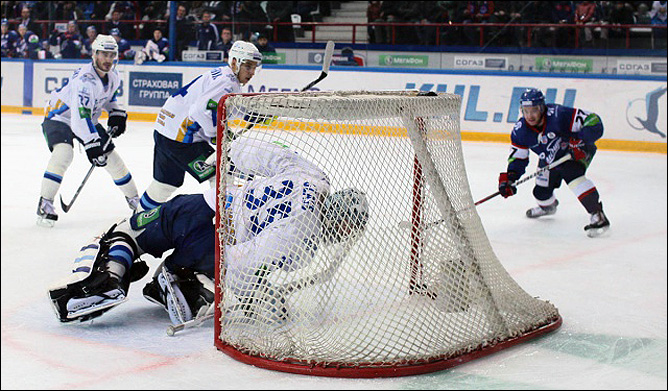 8 декабря 2011 года. Новосибирск. Регулярный чемпионат КХЛ. "Сибирь" — "Барыс" — 4:3 8 декабря 2011 года. Новосибирск. Регулярный чемпионат КХЛ. "Сибирь" — "Барыс" — 4:3