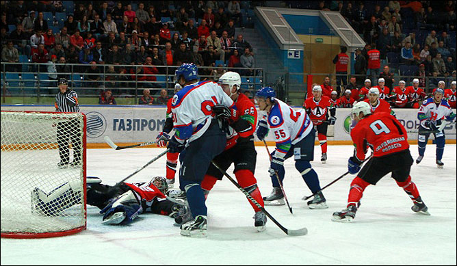 29 августа 2011 года. Екатеринбург. Турнир "Каменный цветок". День первый 29 августа 2011 года. Екатеринбург. Турнир "Каменный цветок". День первый