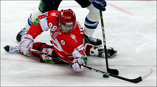 26 ноября 2011 года. Сокольники. Регулярный чемпионат КХЛ. "Спартак" — "Барыс" — 2:4 26 ноября 2011 года. Сокольники. Регулярный чемпионат КХЛ. "Спартак" — "Барыс" — 2:4