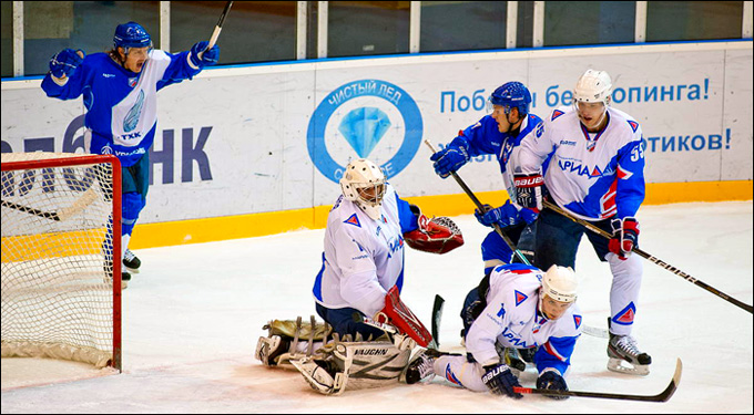 2 декабря 2013 года. Тверь. Регулярный чемпионат ВХЛ. ТХК — "Ариада" — 5:0 2 декабря 2013 года. Тверь. Регулярный чемпионат ВХЛ. ТХК — "Ариада" — 5:0